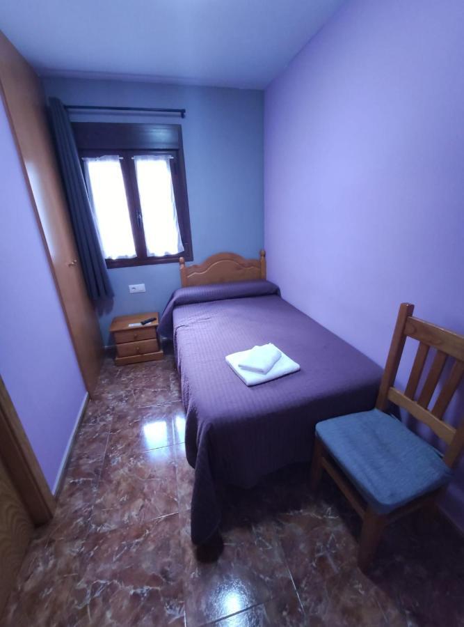 Hostal El Bodegon Ateca Exterior photo